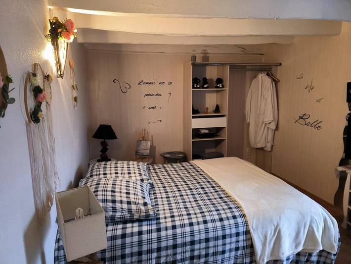 Gîte pour 2 personnes, avec jardin à Miniac-Morvan - 4