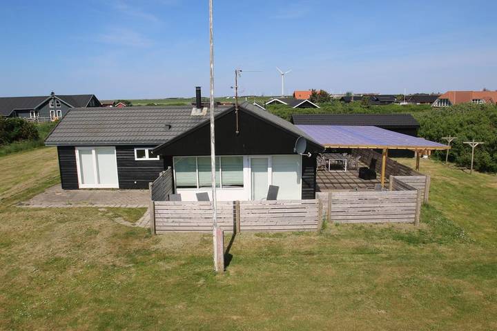 Villa für 6 Personen, mit Balkon/Terrasse und Whirlpool - 1