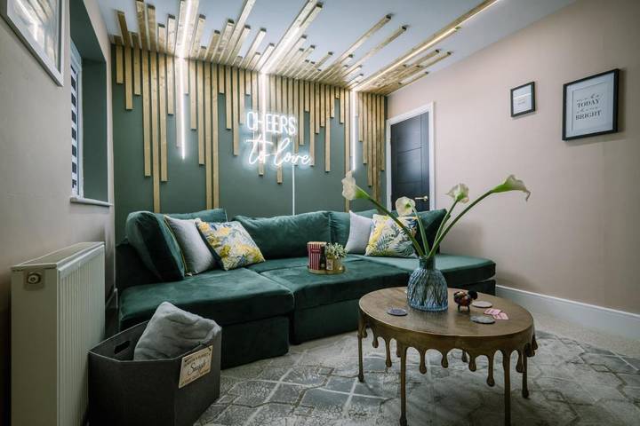 Holiday rental for 2 people, with garden and hot tub, with pets in Windermere