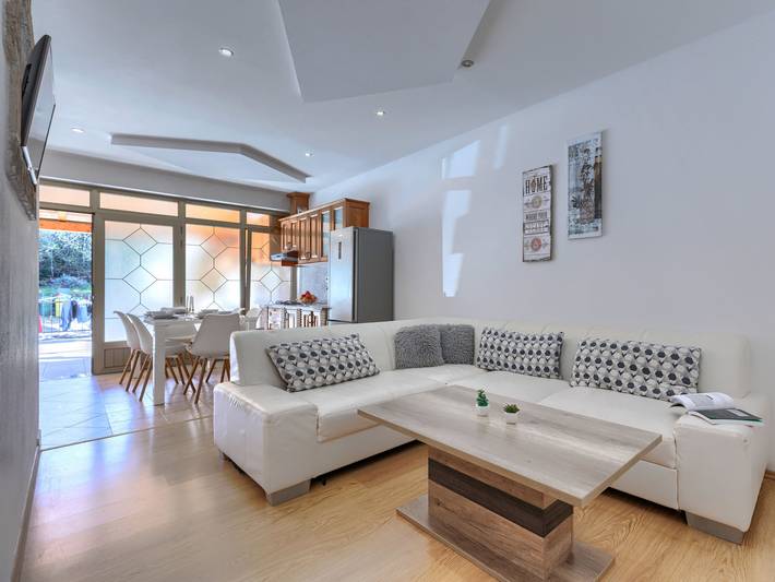 Ferienwohnung für 6 Personen, mit Garten und Terrasse in Vrsar