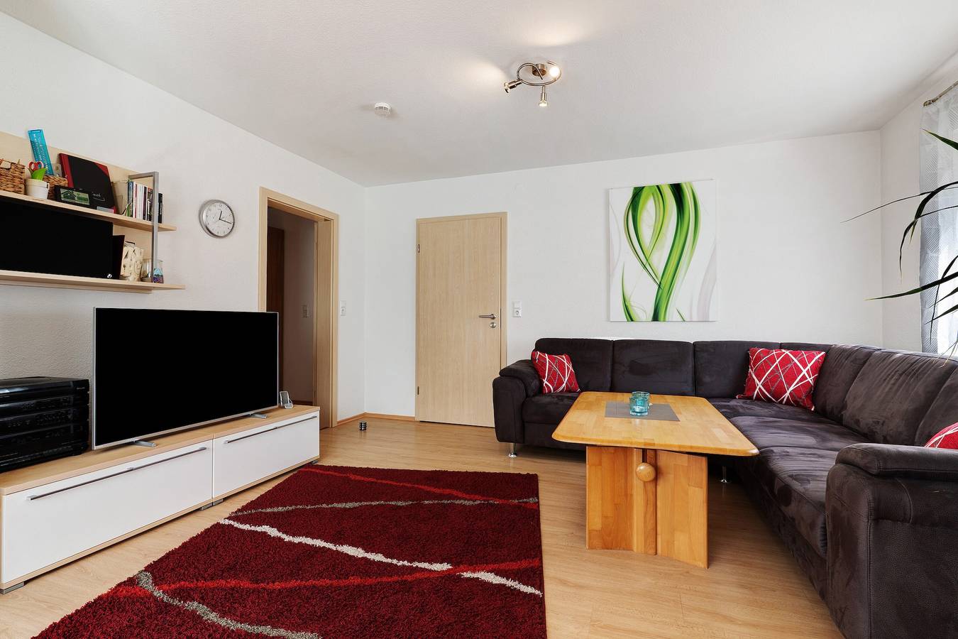 Ganze Wohnung, Ferienwohnung 'Lavendel' mit Balkon und Wi-Fi in Europa-Park, Ringsheim