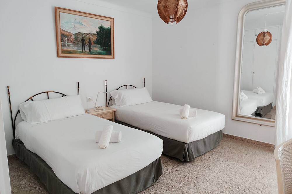 Villa los Robles in Playa d'en Bossa, Ibiza (Municipality)