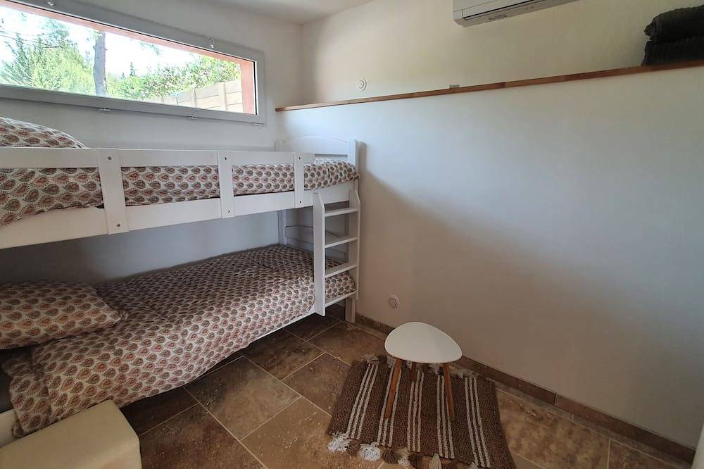 Charming cottage ****, Superb sea view, Spa, Large swimming pool, Golf in Ceyreste, Marseille region