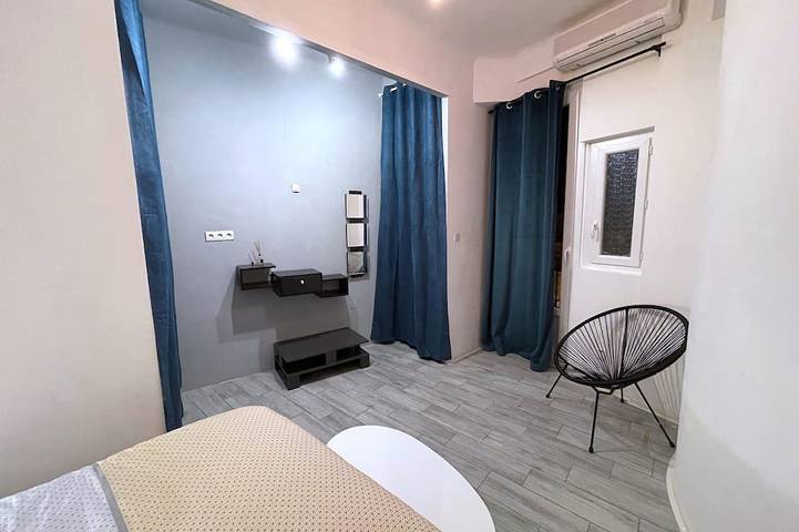 Gîte pour 2 personnes, avec balcon dans Office De Tourisme De Calvi - 3