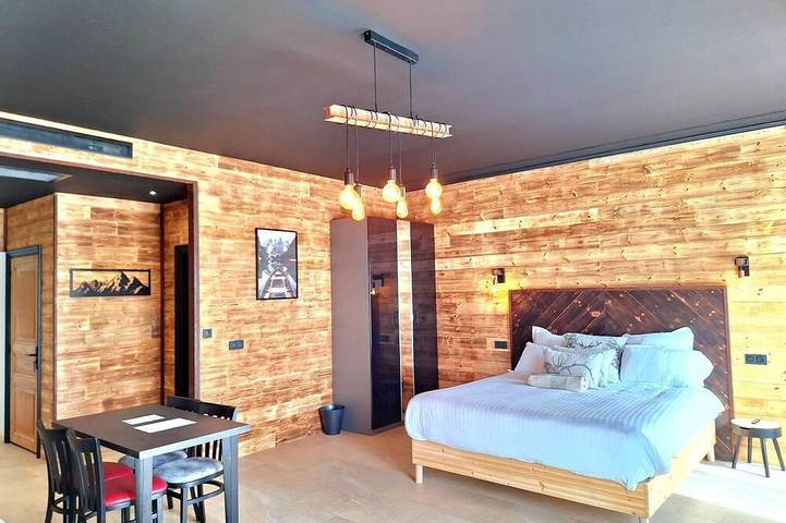 Gîte pour 4 personnes, avec balcon à Sainte-Tulle - 2