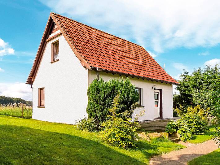 Ferienhaus für 4 Personen, mit Terrasse und Garten