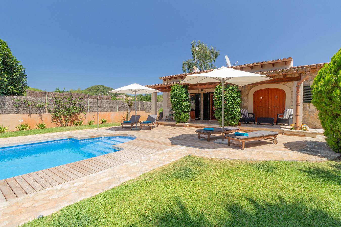 Vista Verde by Balearic Villas in Crestatx, Sa Pobla