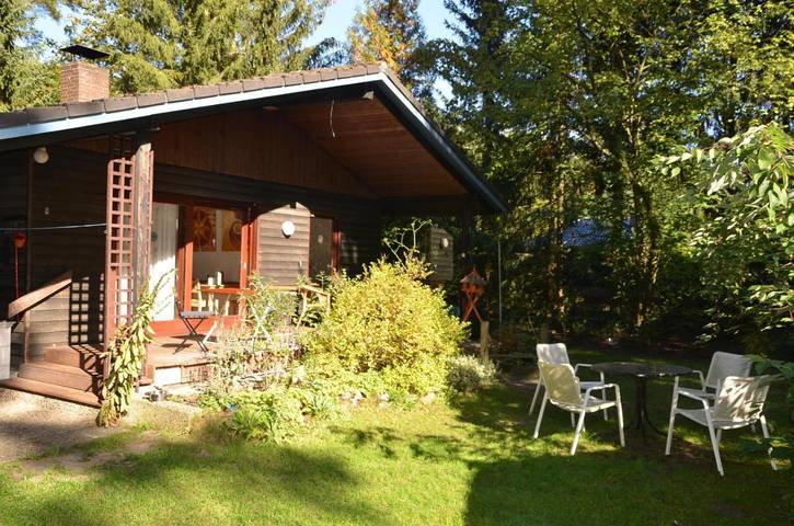 Ferienhaus für 3 Personen, mit Terrasse und Garten
