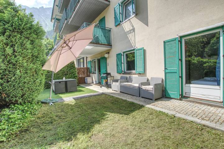 Gîte pour 7 personnes, avec jardin et terrasse, animaux acceptés dans Office De Tourisme De Chamonix - 3