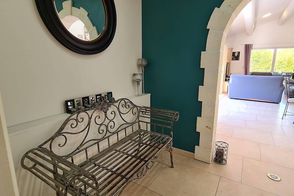 🌞Arles 🌞Agréable villa familiale (200m²) 👪 Grande piscine 🏊 clim, wifi, 10p in Arles, Côte méditerranéenne (France)