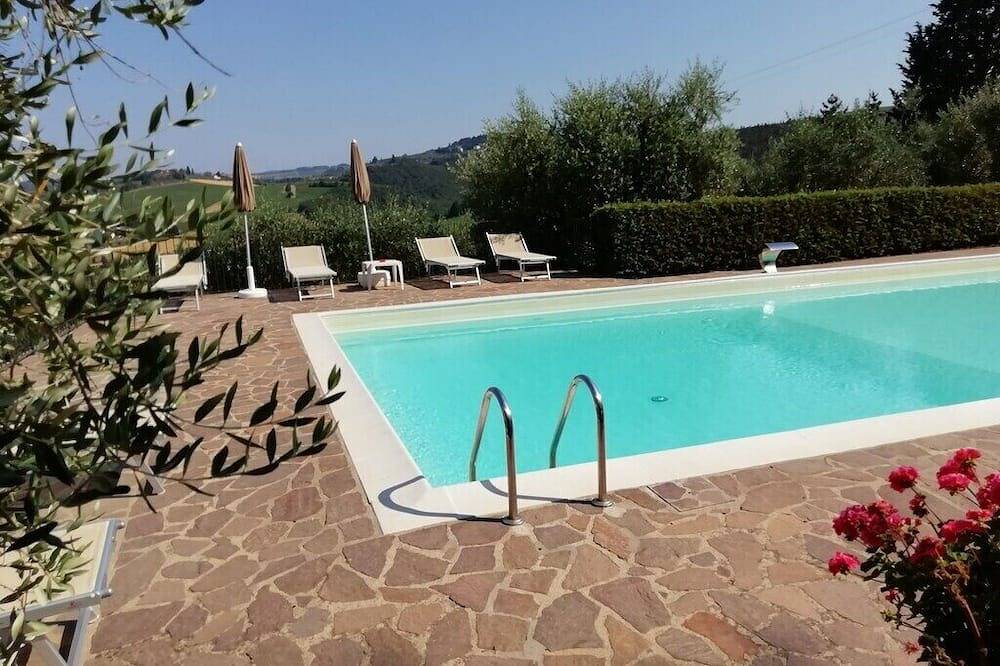 Geheel appartement, Tuscany vacation with pool 2 in Poggibonsi, Chianti