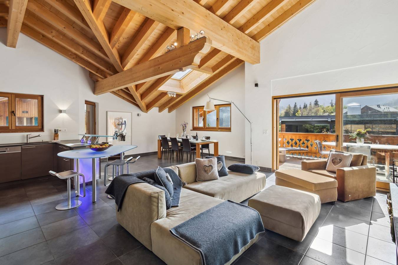 Appartamento intero, The Lodge Champéry by Mrs Miggins, Luxury Duplex with mountain view in Champéry, Portes du Soleil