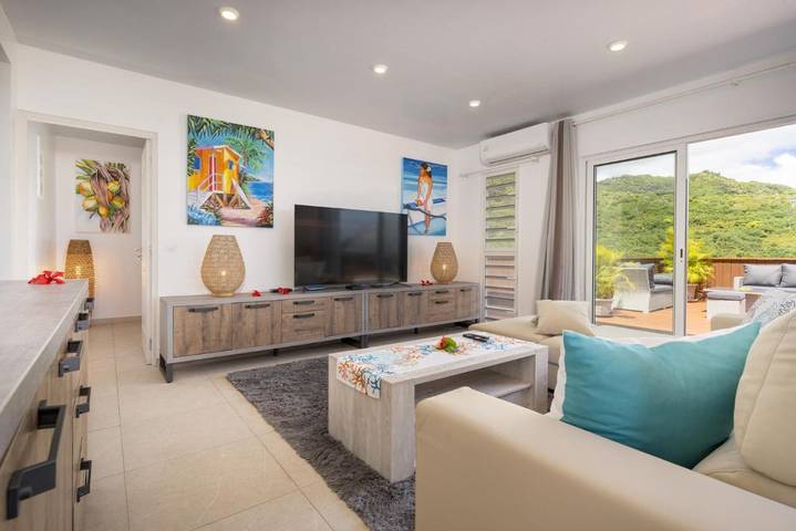 Villa pour 6 personnes, avec terrasse et vue ainsi que piscine et jardin dans Mo'orea - 2