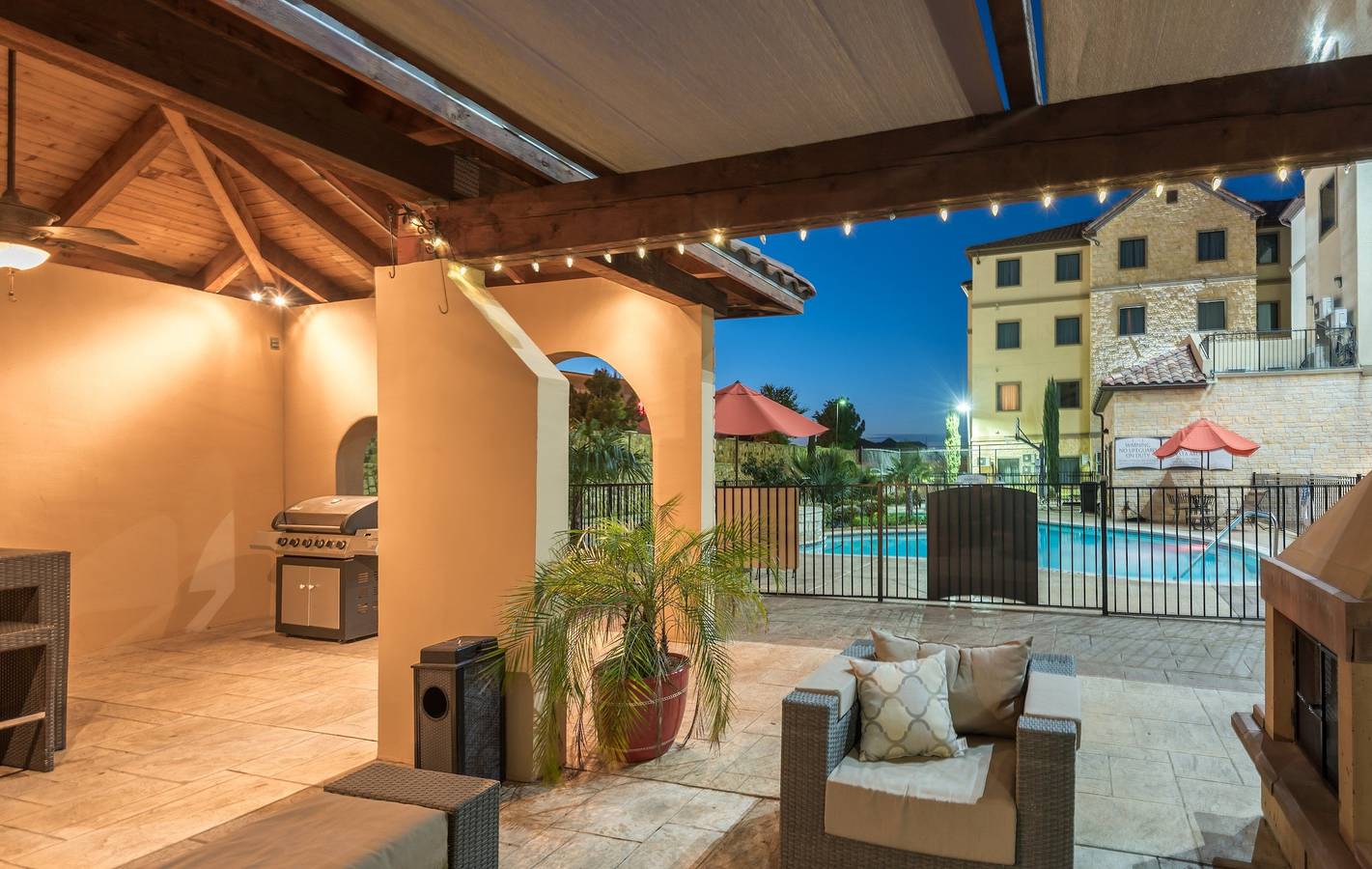 Ganzes Studio, Staybridge Dfw Airport in Irving, Dallas County