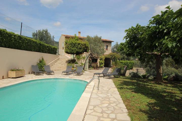 Appartement de vacances pour 8 personnes, avec Piscine