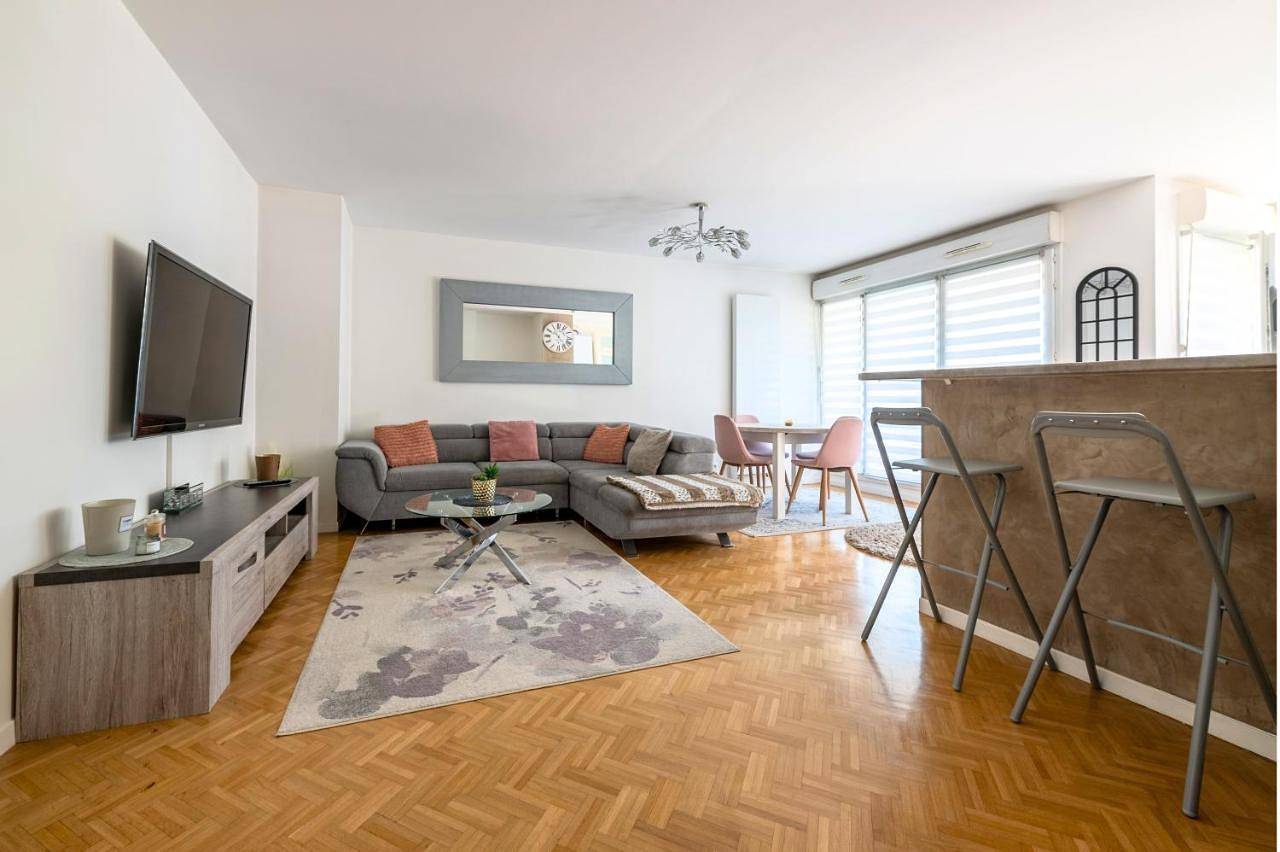 Appartement entier, L'Instant Versailles - Proche Golf & Centre in Guyancourt, Yvelines