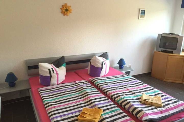 Bungalow für 2 Personen, mit Garten in Korswandt - 2