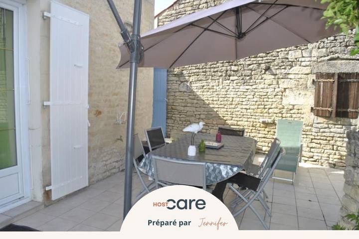 Location de vacances pour 9 personnes, avec jardin et terrasse à Ballon (aéronef)