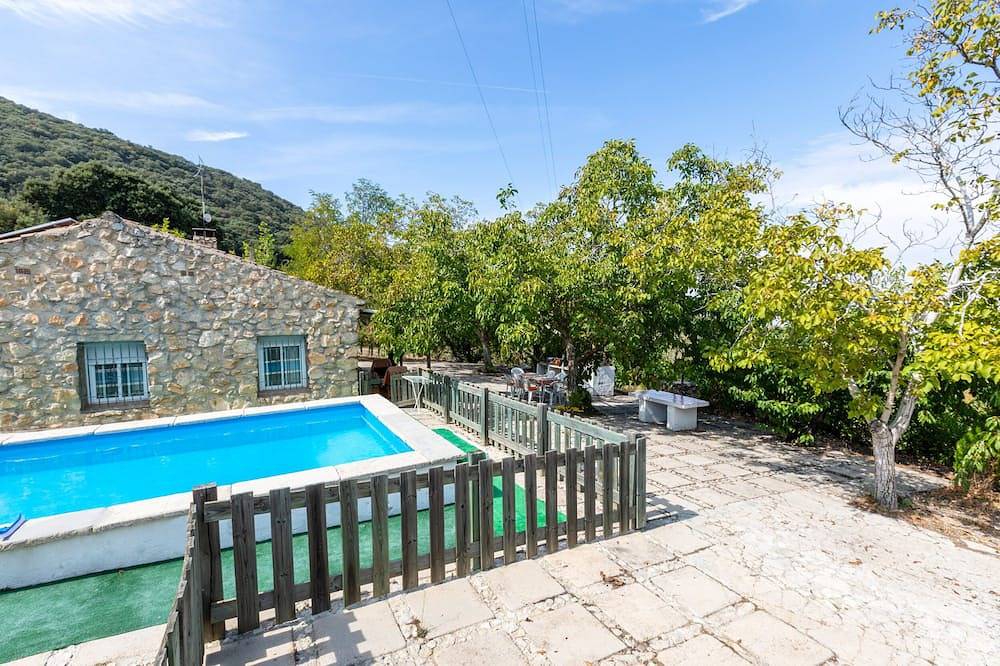 Casa  Jurinea con piscina privada in Torres (Jaén), Sierras Subbéticas