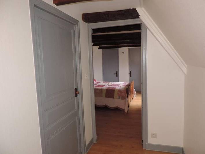 Location de vacances pour 8 personnes, avec vue et jardin à Chasteaux - 4