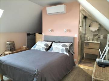 Chambre d’hôte pour 2 personnes, avec jardin et terrasse dans Pontavert