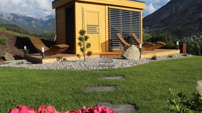 Ferienwohnung für 4 Personen, mit Sauna und Garten in Arzl im Pitztal - 2