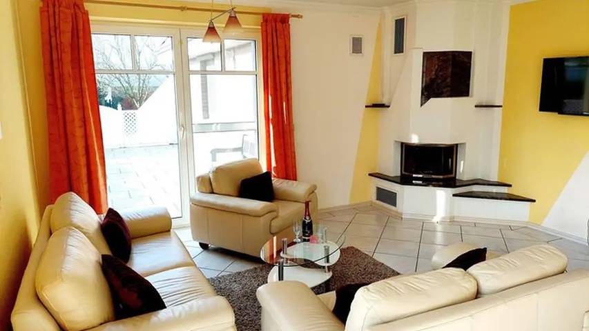 Ferienwohnung für 6 Personen, mit Garten