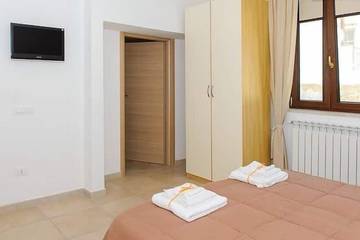 Villa per 15 Persone in Praia A Mare Taranto, Taranto, Foto 4