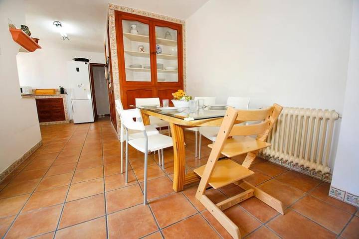 Location de vacances pour 14 personnes, avec Balcon et Jardin ainsi que Piscine et Vue à Sant Joan d'Alacant - 2
