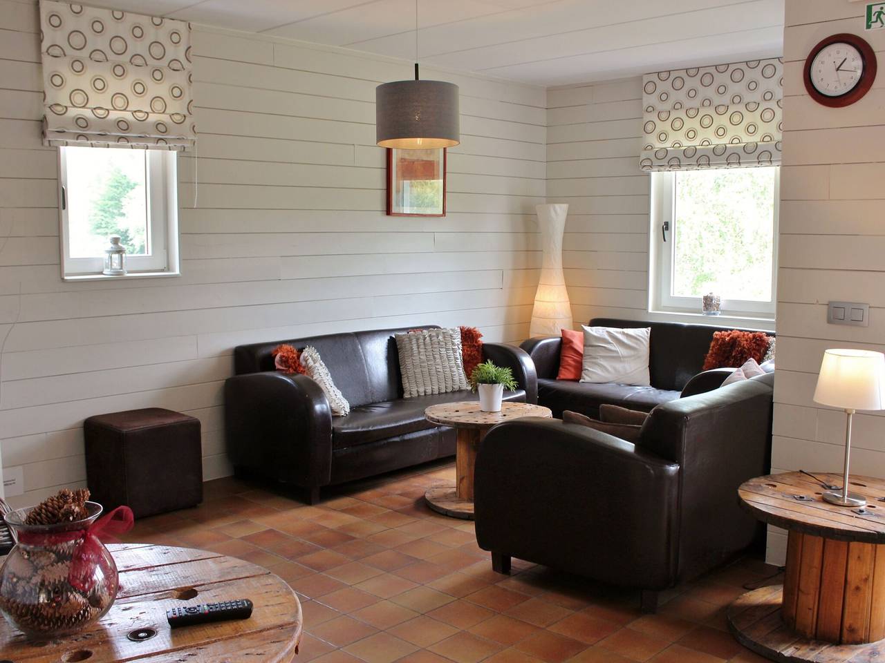 Ferienhaus in Jupille nahe Waldwegen in Rendeux, Luxemburg Provinz
