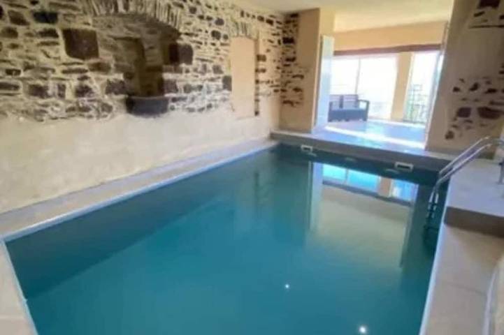 Gîte pour 6 personnes, avec sauna et jacuzzi