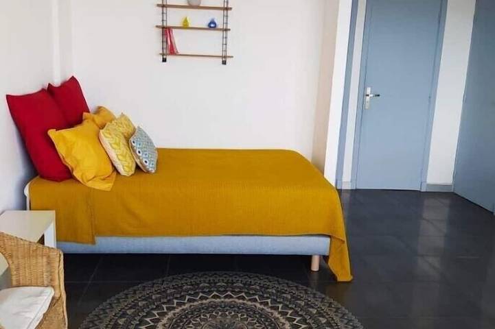 Location de vacances pour 2 personnes, avec terrasse dans Plage Du Bestouan Cassis - 3