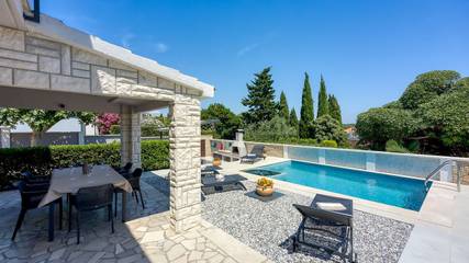 Villa für 8 Personen in Medulin, Südküste Istrien, Bild 4