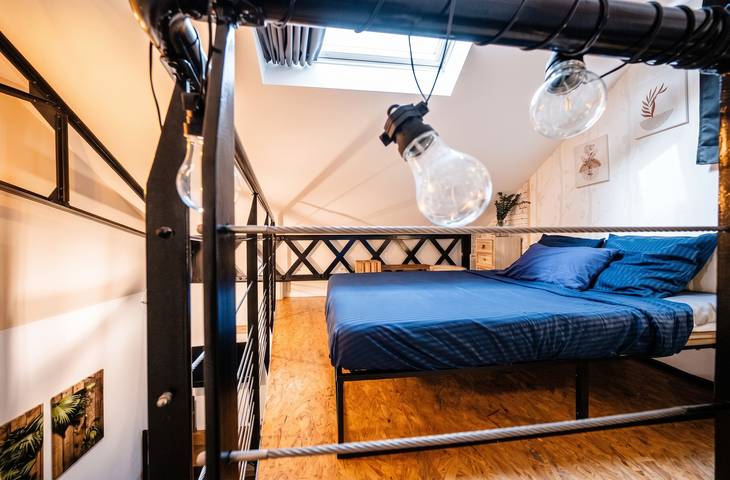 Entire studio, Cozy Apartment in Troyes - 28 m² with private entrance in Troyes, Aube