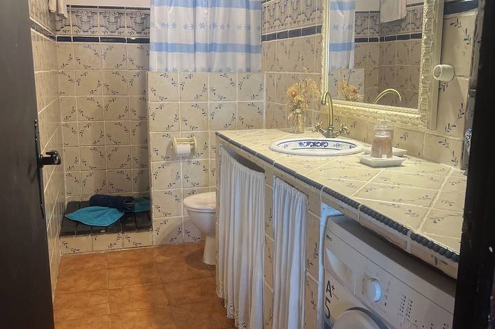 Ferienhaus für 5 Personen, mit Balkon und Terrasse sowie Garten in Santa Susanna - 4