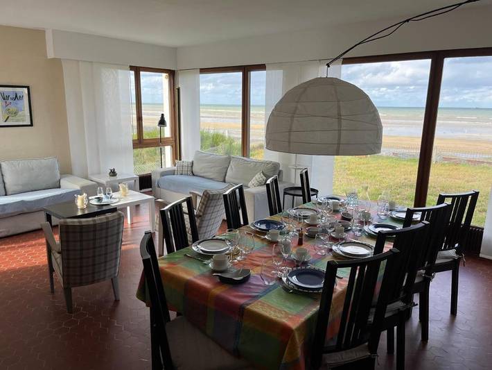 Location de vacances pour 8 personnes, avec vue et jardin à Ver-sur-Mer - 2