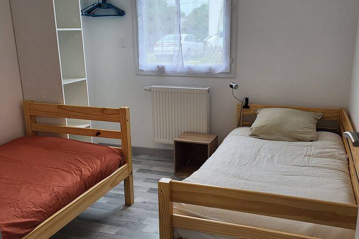 Gîte pour 6 personnes, avec jardin dans Pont d'Armes - 4