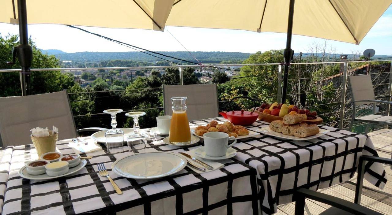 Double Room with Balcony in Saint-Mathieu-de-Tréviers, Côte méditerranéenne (France)