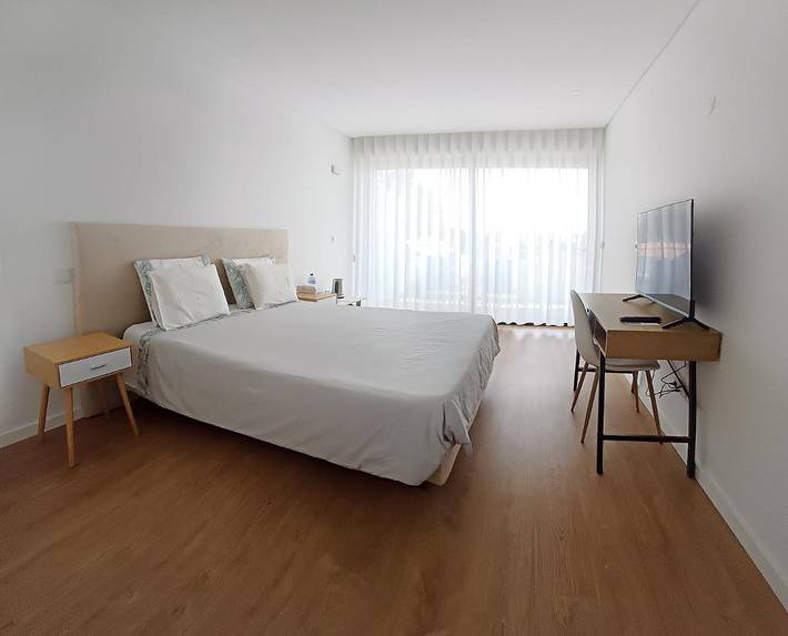 Maison d’hôte pour 3 personnes, avec Balcon et Terrasse ainsi que Jardin et Vue à Vila Nova de Gaia