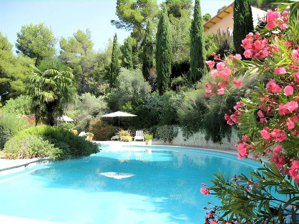 Les Roches Rouges - Chambre C in Ventabren, Région d'Aix-en-Provence
