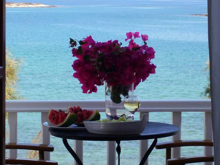 Maison d’hôte pour 2 personnes, avec Balcon et Terrasse ainsi que Jardin et Vue dans Náoussa
