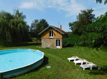 Chambre d’hôte pour 4 personnes, avec jardin dans Haute-Saône