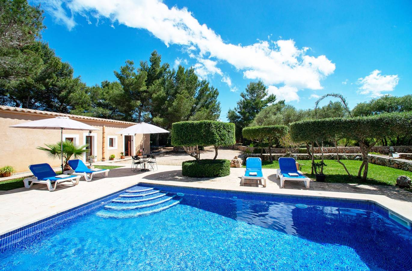 Naveta in Cala Sa Nau, Felanitx