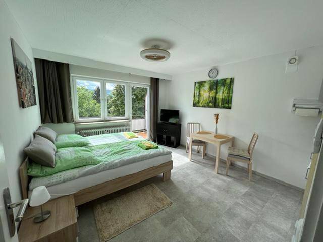 Apartamento para 2 personas, con Balcón además de Terraza y Vistas en Stuttgart