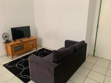 Gîte pour 4 personnes, avec vue dans Cinema Le Studio Bastia