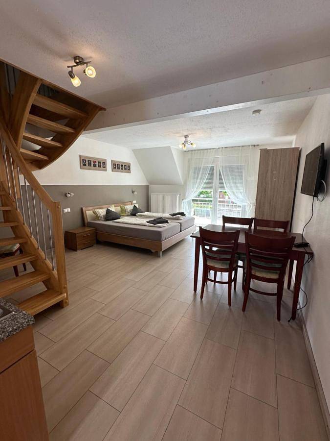 Ferienhaus für 4 Personen, mit Pool und Garten in Europa-Park - 3