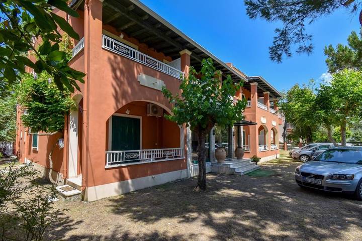 Appart’hôtel pour 2 personnes, avec Balcon ainsi que Jardin et Vue