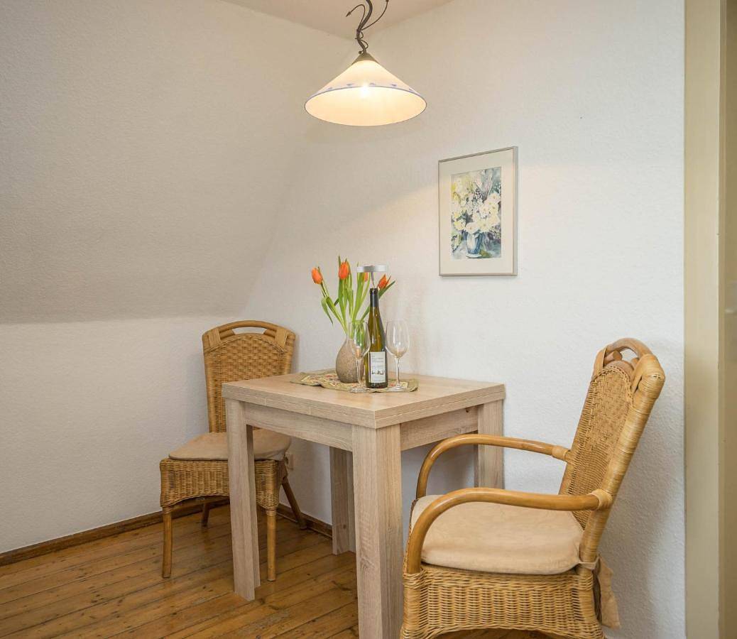 Ganze Wohnung, Jägerhaus auf Schloss Neuenburg in Freyburg (Unstrut), Saale-Unstrut