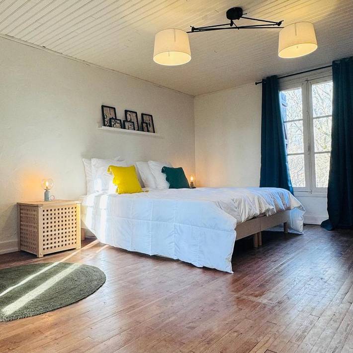 Location de vacances pour 6 personnes, avec jardin et vue à Urval - 2