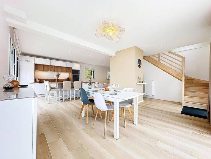 Location de vacances pour 4 personnes, avec Terrasse et Jardin à Bohars